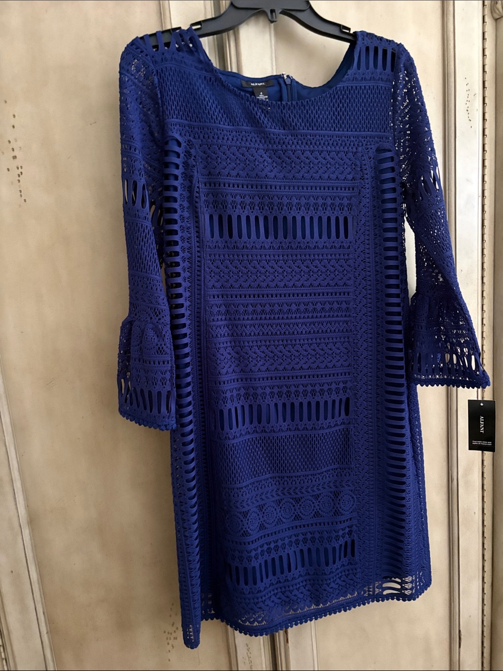 Alafani Women’s Royal Blue Crochet Shift Dress